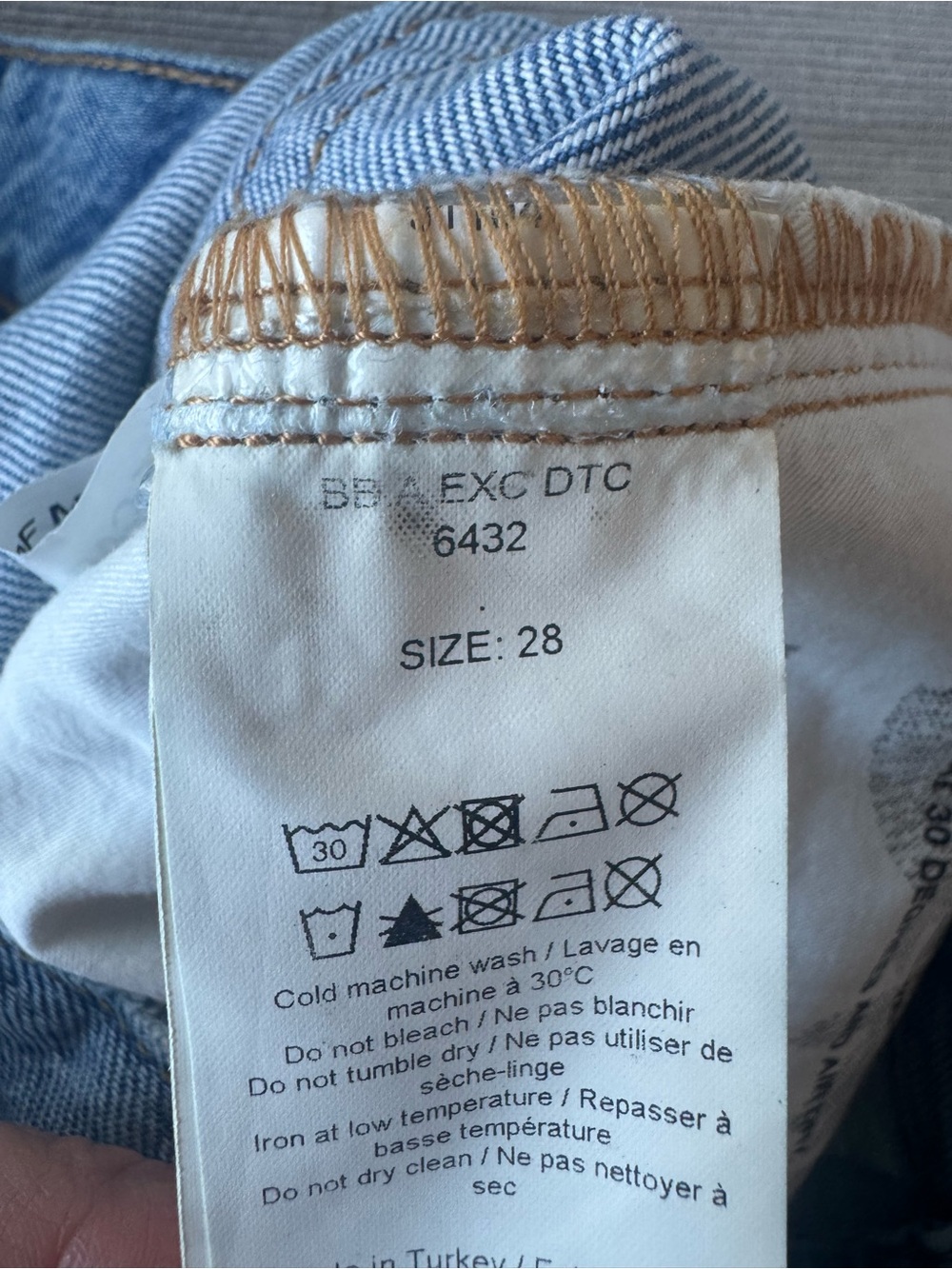 GANNI Washed Light Blue Denim Jean Shorts - Picture 3 of 4